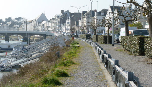 « Après travaux, le quai deviendra un lieu de déambulation agréable » souligne le Maire du Pouliguen
